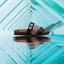 Load image into Gallery viewer, Richandrichbiz Womens Stripe Sandal with Caricature - Rich and Rich Homeopportunities