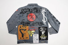 Load image into Gallery viewer, New Rich Denim Jacket (Denim)
