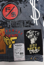 Load image into Gallery viewer, New Rich Denim Jacket (Denim)
