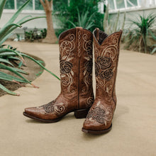 Load image into Gallery viewer, Tan Rose Inlayed Women&#39;s Cowgirl Boots (M50032)
