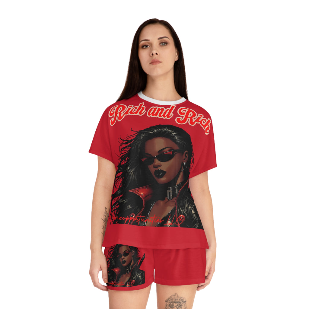 R&RH Luiiloviie Women's Vivid Graphic Red Pajama Set - Rich and Rich Design