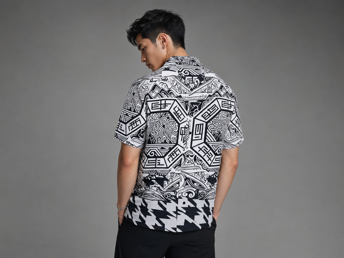 Rich and Rich Men's Black and White Abstract Designer Shirt