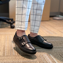 Load image into Gallery viewer, Women&#39;s Tosca - Black (Slip-on)
