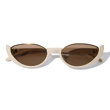 Load image into Gallery viewer, Monaco Amor Cat Eye Sunglasses
