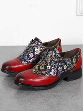 Load image into Gallery viewer, Karter Flower Handmade Brogue Flat Shoes
