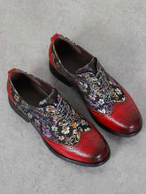 Load image into Gallery viewer, Karter Flower Handmade Brogue Flat Shoes
