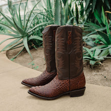 Load image into Gallery viewer, Soto Boots Men&#39;s Gator Tail Print Cowboy Boots Cognac (H7006)
