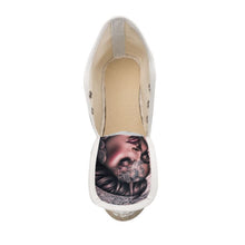 Load image into Gallery viewer, Ladies Wedge Espadrilles - Rich and Rich Homeopportunities 
