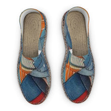 Load image into Gallery viewer, Espadrilles
