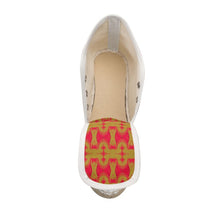 Load image into Gallery viewer, Ladies Wedge Espadrilles
