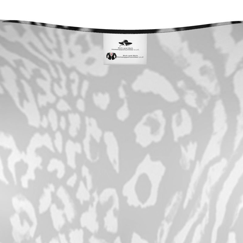 Rich and Rich Black and White Print Ladies Cardigan