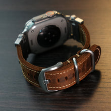 Load image into Gallery viewer, Tactical Vintage Leather Band for Apple Watch
