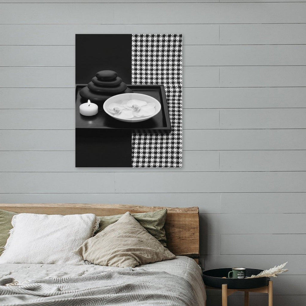 Rich and Rich Black and White Feng Shui Houndstooth Pattern Vertical Canvas Print 20x16 inches
