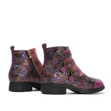 Load image into Gallery viewer, Genuine Leather Hand Painted Flat Boots
