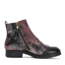 Load image into Gallery viewer, Genuine Leather Hand Painted Flat Boots
