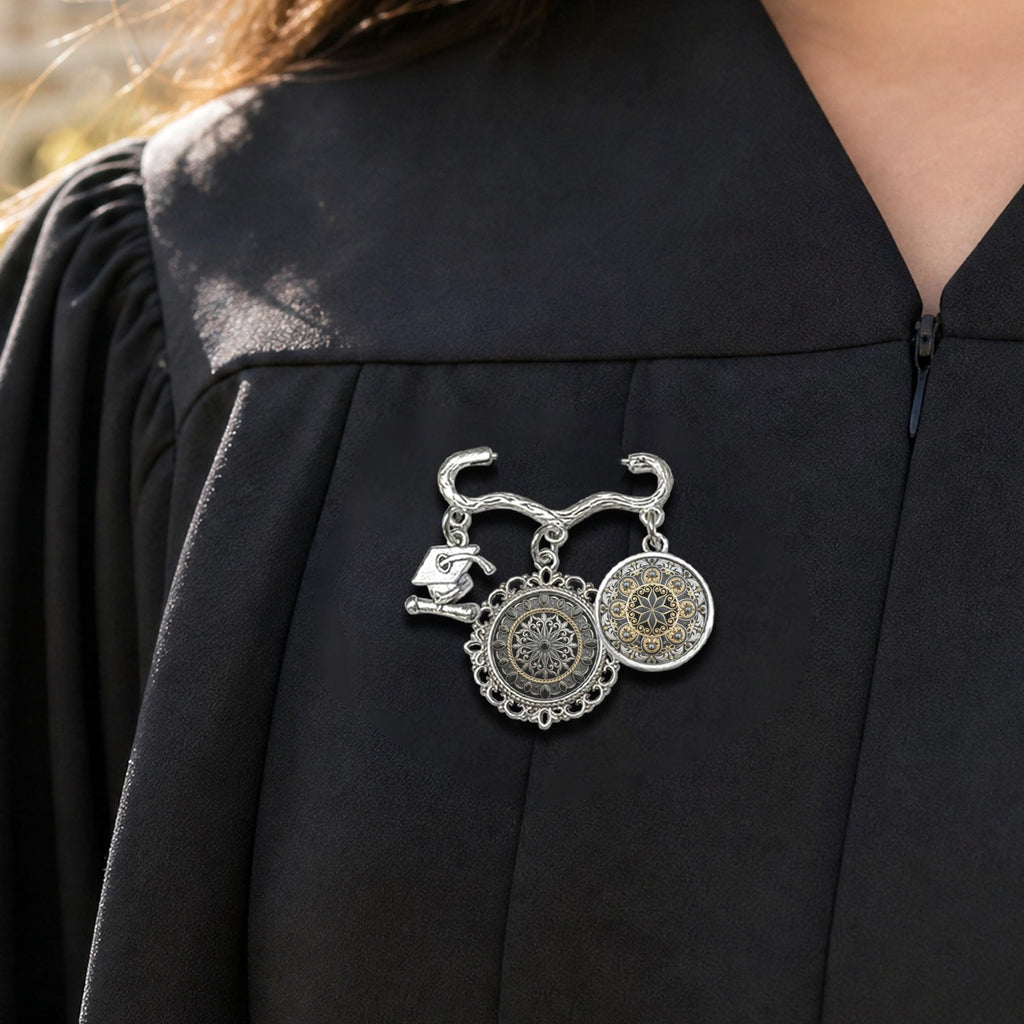 Rich and Rich Women's Black Gold Baroque Charm Brooch
