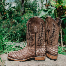 Load image into Gallery viewer, Soto Boots Mens Tan Python Print Boots H50032
