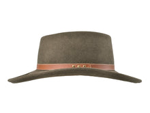 Load image into Gallery viewer, Gambler Wool Felt

