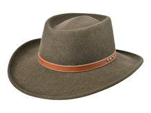 Load image into Gallery viewer, Gambler Wool Felt

