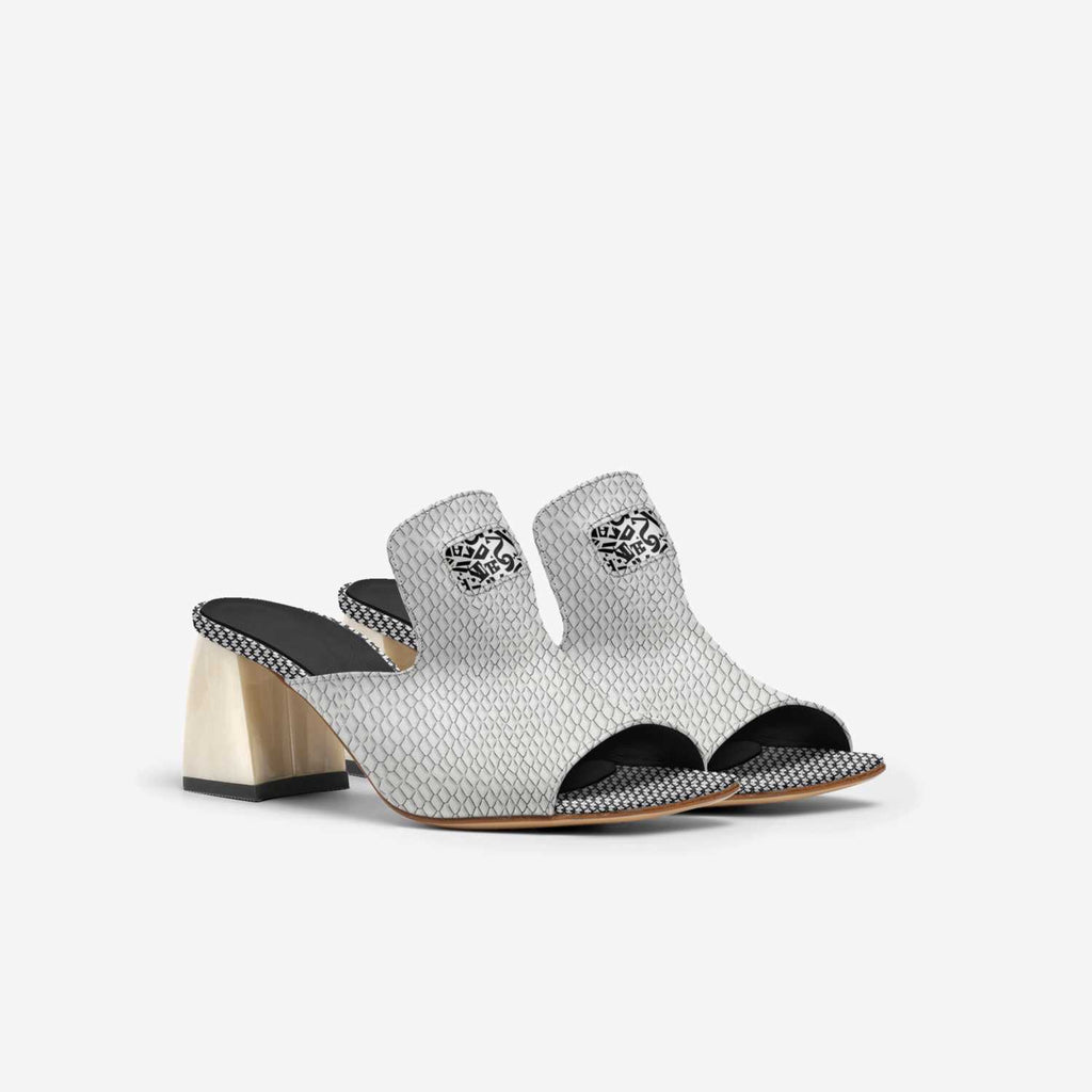 Rich and Rich Black-White-Summer Plain Luxe Women's Block Heel Sandal