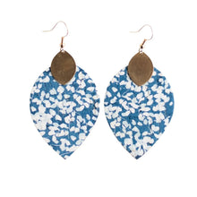 Load image into Gallery viewer, Bluebell Cora Earrings
