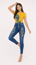 Load image into Gallery viewer, Peacock Feathers Graphic Denim &amp; Tee Set - Rich and Rich Homeopportunities
