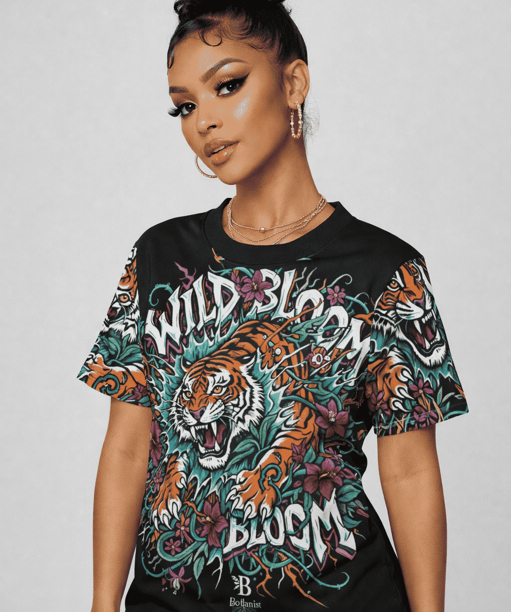 Black women's Wile Bloom all-over print t-shirt in breathable mesh fabric