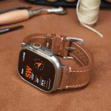 Load image into Gallery viewer, Universal Vintage Leather Band – 20-26mm for Apple Watch &amp; Traditional Watches – Italian Cowhide
