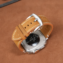 Load image into Gallery viewer, Universal Vintage Leather Band – 20-26mm for Apple Watch &amp; Traditional Watches – Italian Cowhide
