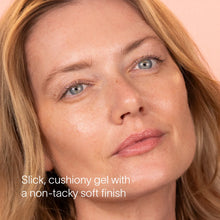 Load image into Gallery viewer, Light Therapy Boosting Wand Activating Serum
