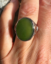 Load image into Gallery viewer, Canadian Jade Silver Ring - 9894
