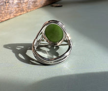 Load image into Gallery viewer, Canadian Jade Silver Ring - 9894
