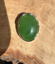 Load image into Gallery viewer, Bright Green Canadian Jade Pendant - 5189
