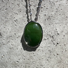 Load image into Gallery viewer, Bright Green Canadian Jade Pendant - 5189
