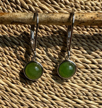 Load image into Gallery viewer, Jade Round Leaverback Earrings 6mm
