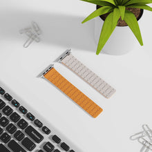 Load image into Gallery viewer, Color - blocking magnetic silicone apple watch strap
