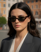 Load image into Gallery viewer, Monaco Amor Cat Eye Sunglasses
