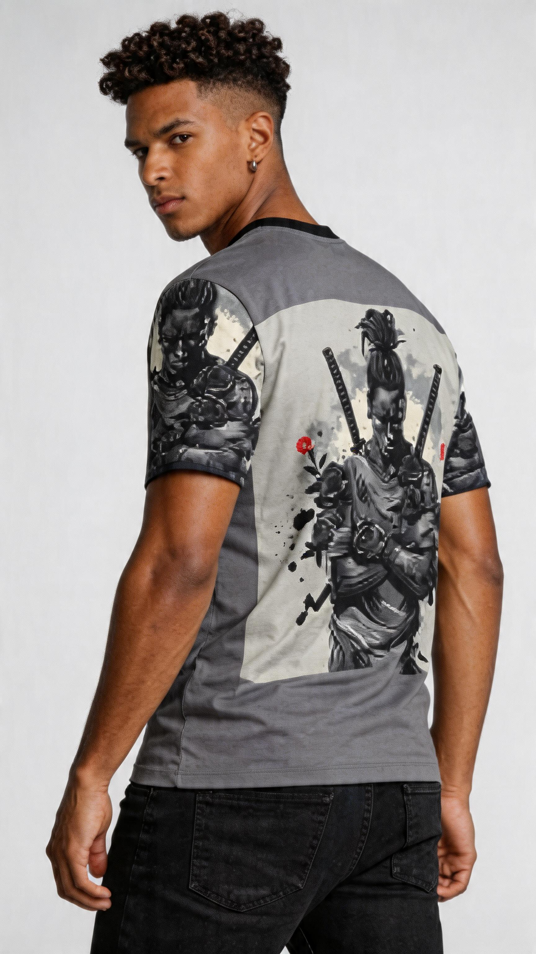 Rich and Rich Ninja With Swords Made Of Black Roses Grey Men's T-Shirt