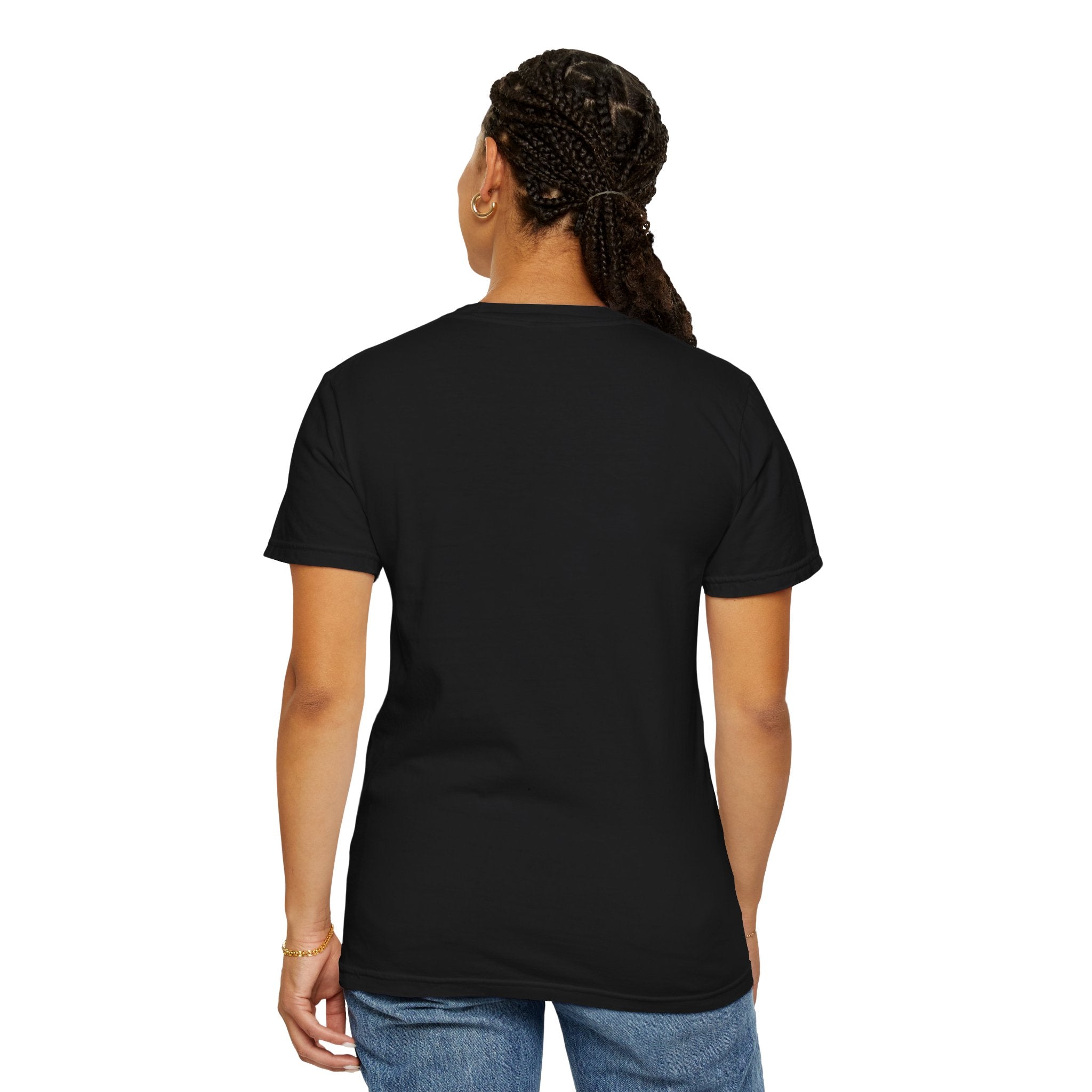 Unisex Just Chillin' Graphic T-shirt in vintage style, casual summer wear with vibrant design