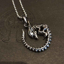 Load image into Gallery viewer, Mens Vintage Punk Hip-hop Necklace Pendant - Vintage Punk Hip-hop Necklace
