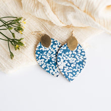 Load image into Gallery viewer, Bluebell Cora Earrings
