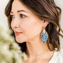 Load image into Gallery viewer, Bluebell Cora Earrings
