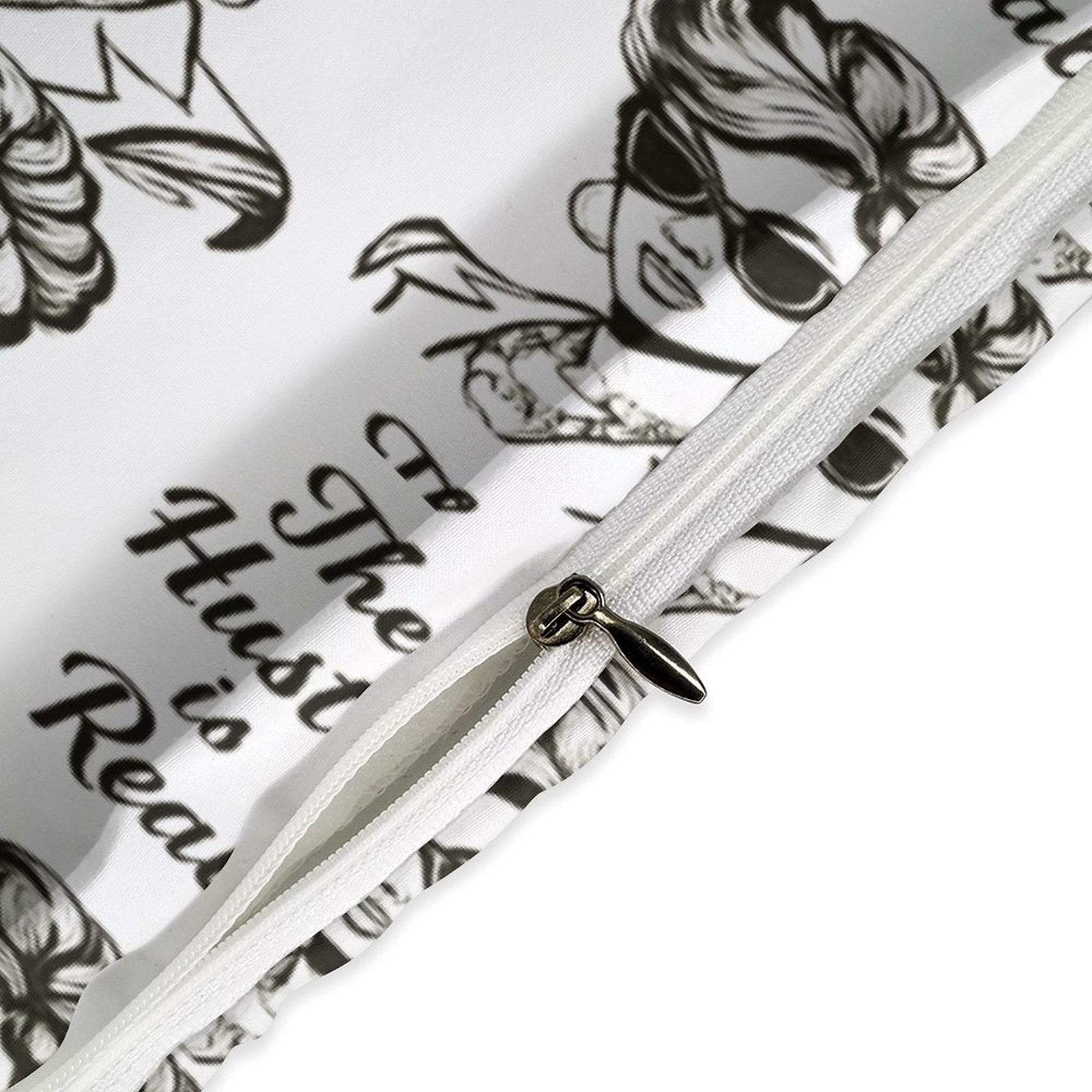 Rich and Rich The Hustle Is Real White 3-Piece Bedding Set (1 Duvet Cover + 2 Pillow Shams)