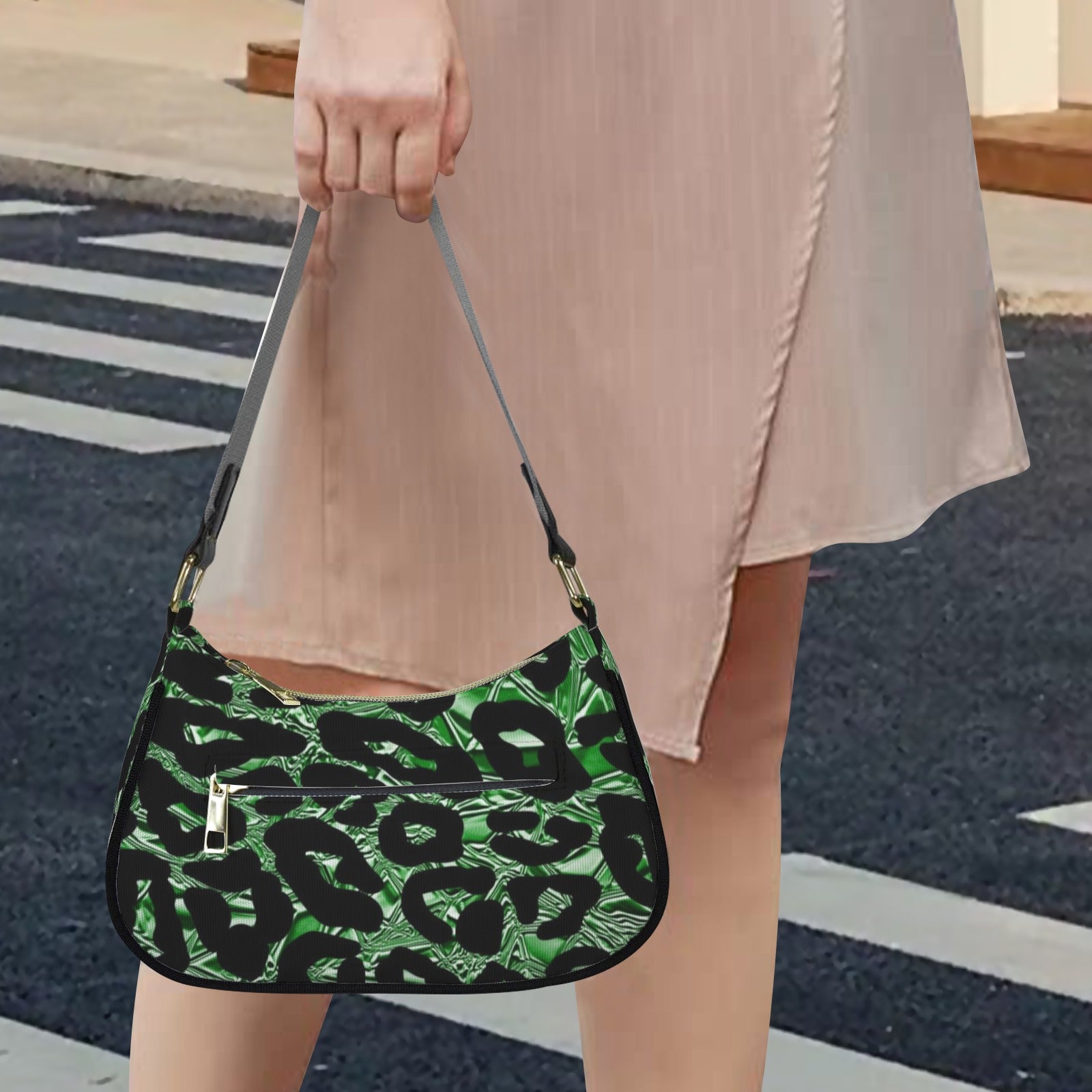 Rich and Rich Emerald Safari Women's Shoulder Bag with grey handles