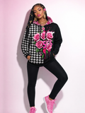 Model wearing FREE STYLE Rose Houndstooth Hoodie