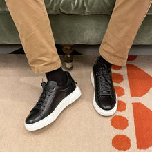 Load image into Gallery viewer, Men&#39;s Figaro - Black
