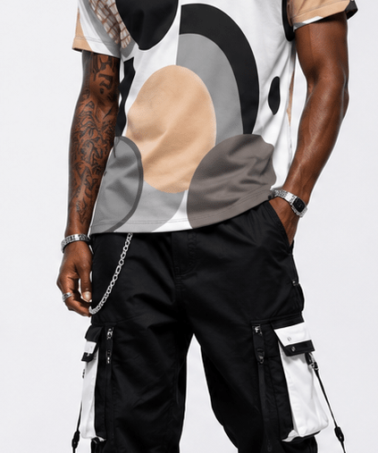 Beige men's T-shirt with circular dimensions print and ribbed rounded neckline