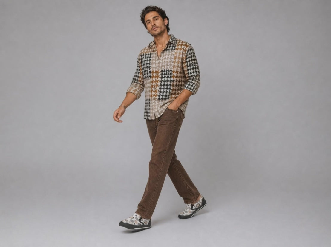 Rich and Rich Beige and White Circular Dimensions Men’s Canvas Shoes | Stylish Men’s Slip-On Canvas Shoes