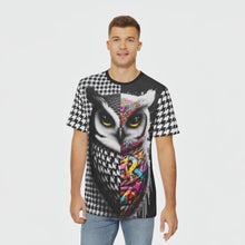 Load and play video in Gallery viewer, R&amp;RH Houndstooth Owl Men&#39;s Black T-Shirt
