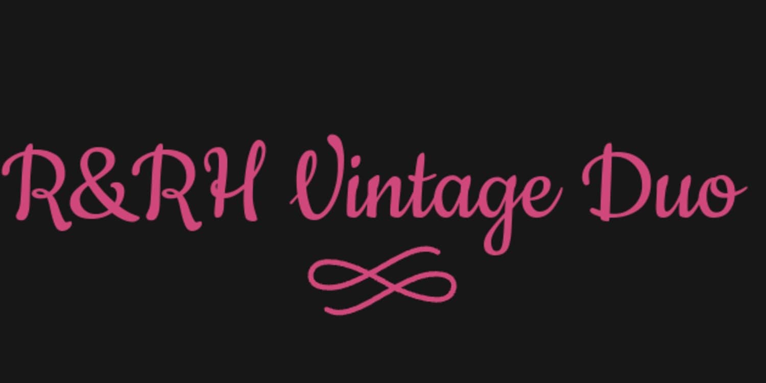 R_RH Vintage DuoRetro Luxe magenta and black vintage-inspired heels